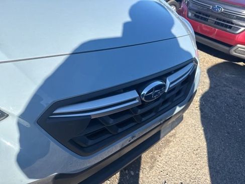 Used 2022 Subaru Crosstrek 2.0i Premium w/ Moonroof Package image 3