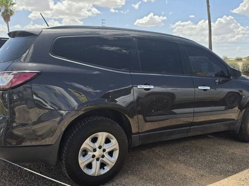 Used 2016 Chevrolet Traverse LS FWD image 6