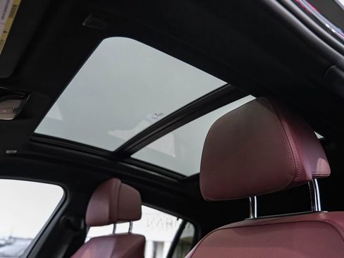 Used 2022 BMW X6 M50i w/ Parking Assistance Package image 25