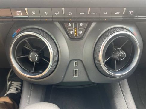 Used 2021 Chevrolet Blazer LT w/ LPO, Floor Liner Package FWD image 26
