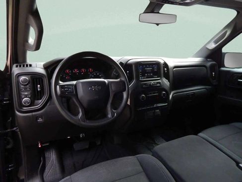 Used 2019 Chevrolet Silverado 1500 Custom Trail Boss w/ Custom Convenience Package image 27