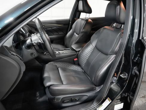Used 2023 INFINITI Q50 Red Sport 400 w/ Black Opal Edition RWD image 10