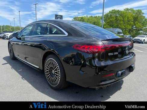 Used 2023 Mercedes-Benz EQS 580 4MATIC Sedan image 6