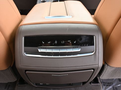 Used 2021 Cadillac Escalade ESV Sport w/ Driver Assist Tech Package AWD/4WD image 31