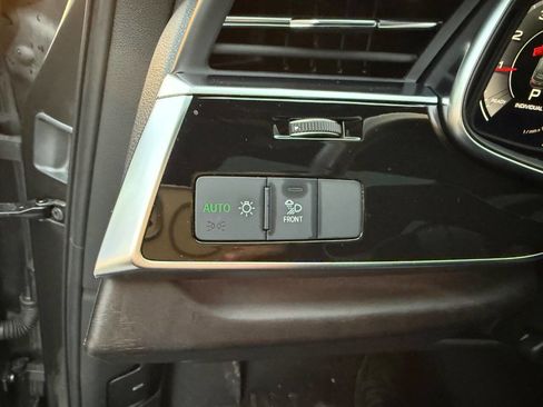 Used 2023 Audi Q7 2.0T Premium Plus w/ Premium Plus Package image 23