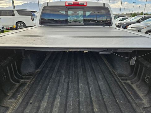 Used 2020 Chevrolet Colorado Z71 AWD/4WD image 29