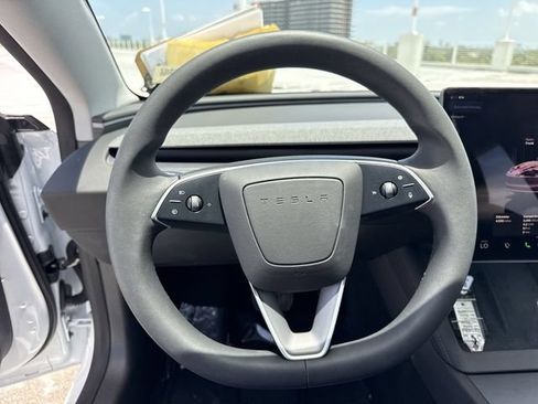 Used 2026 Tesla Model 3 RWD image 13