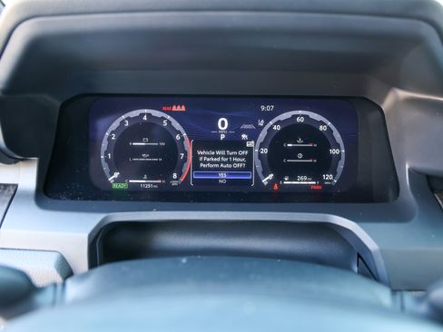 Certified 2025 Toyota Tacoma Limited AWD/4WD image 18