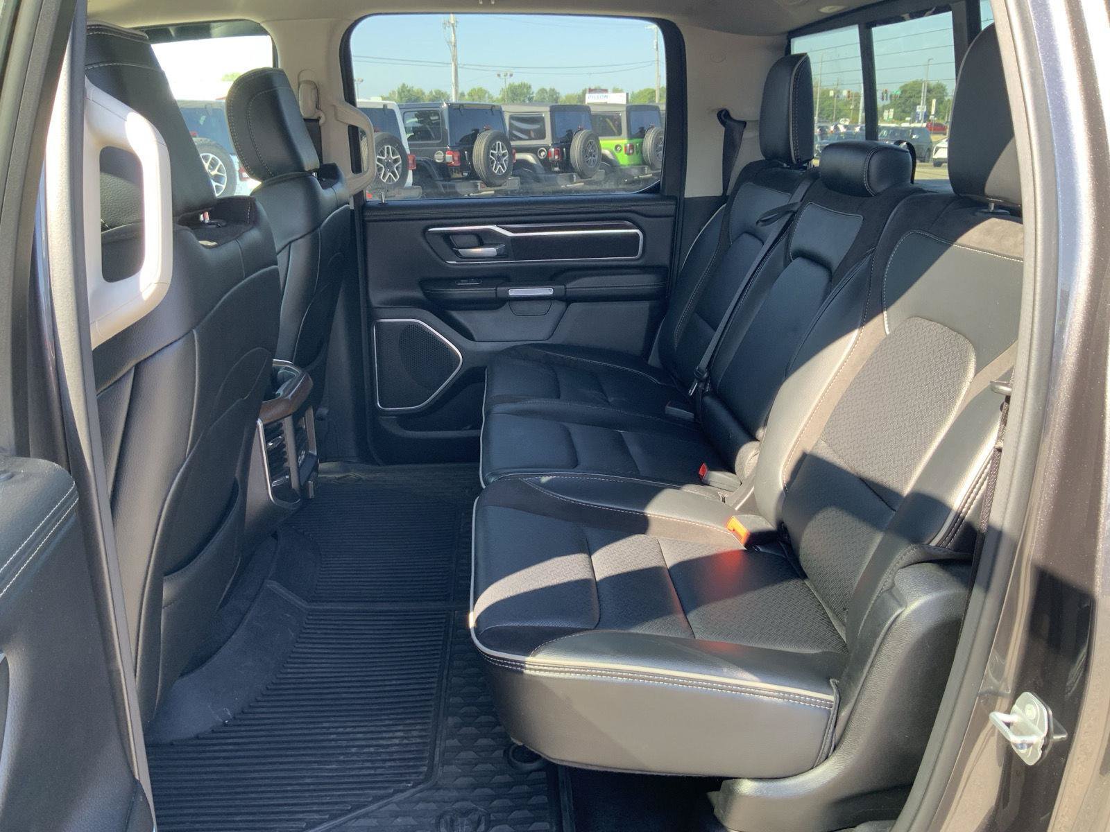 Used 2022 RAM 1500 Laramie AWD/4WD image 55