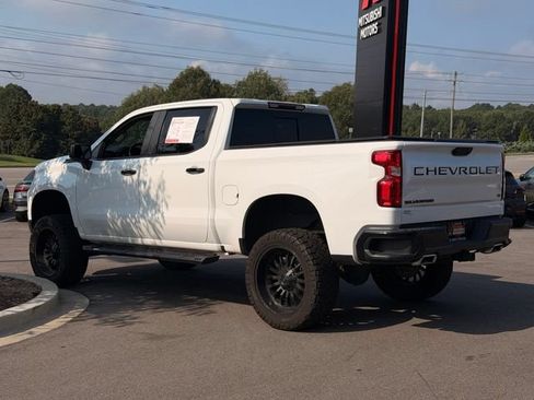 Used 2023 Chevrolet Silverado 1500 LT Trail Boss w/ LT Trail Boss Premium Package AWD/4WD image 10