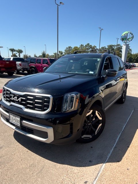 Used 2023 Kia Telluride S w/ S Sunroof Package AWD/4WD image 1