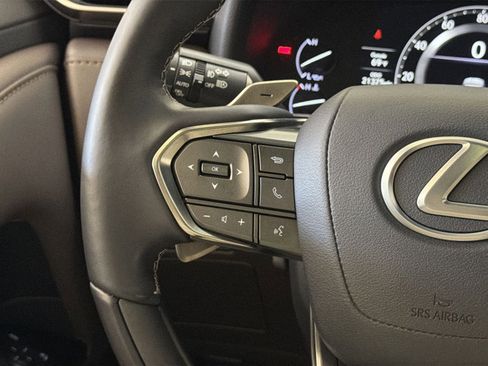 Used 2023 Lexus LX 600 4WD w/ Appearance Package image 39