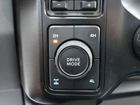 New 2025 Ford F250 XLT w/ Black Appearance Package image 57