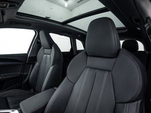 Certified 2025 Audi Q5 Premium Plus w/ Premium Plus image 13