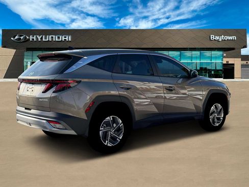 New 2026 Hyundai Tucson Blue SE AWD/4WD image 8