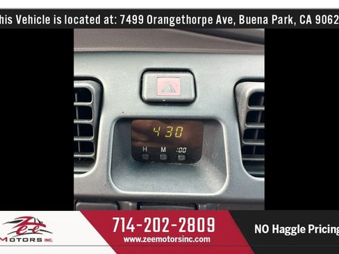 Used 2001 Toyota 4Runner SR5 RWD image 30