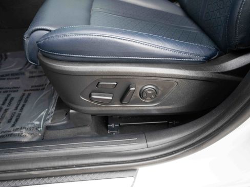 Used 2022 Kia Sorento SX Prestige image 12