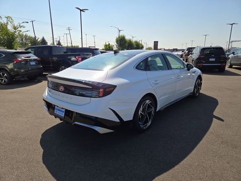 Used 2025 Hyundai Sonata SEL image 6