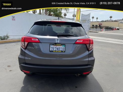 Used 2016 Honda HR-V EX image 6
