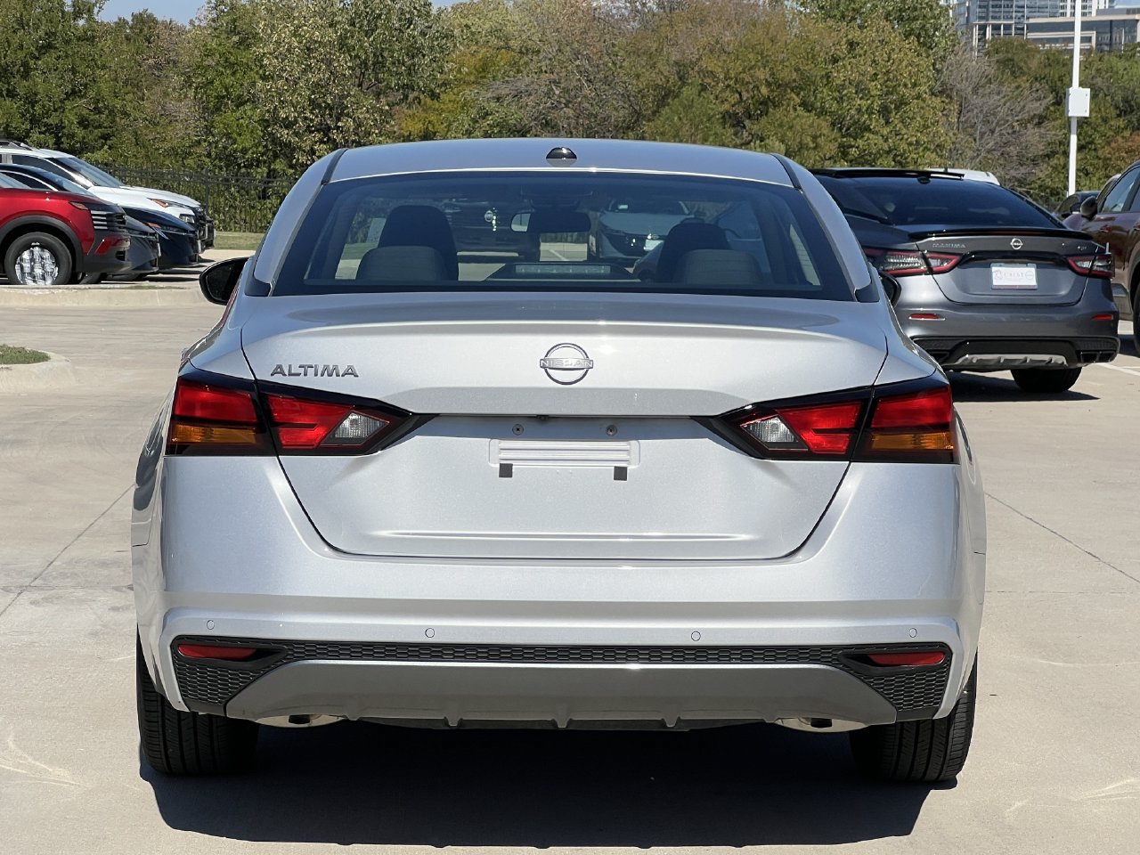 Used 2026 Nissan Altima 2.5 SV FWD image 4