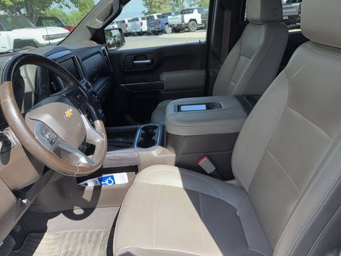 Used 2021 Chevrolet Silverado 1500 LTZ w/ LTZ Convenience Package II AWD/4WD image 7