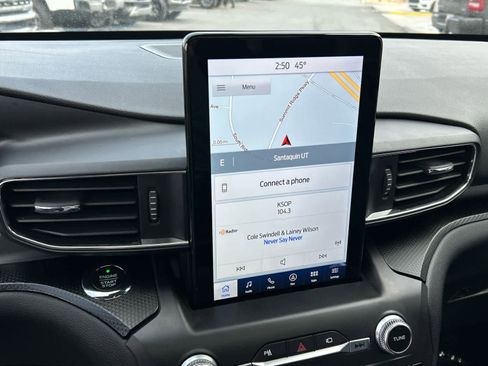 Used 2020 Ford Explorer ST w/ Premium Technology Package image 28