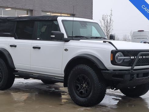 Used 2022 Ford Bronco Wildtrak image 9