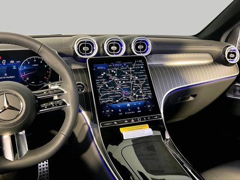 New 2026 Mercedes-Benz GLC 300 4MATIC image 8