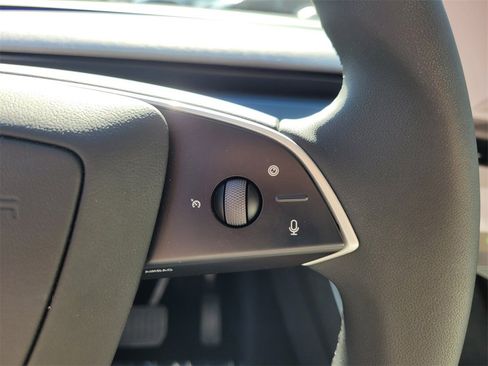 Used 2026 Tesla Model Y Long Range image 30