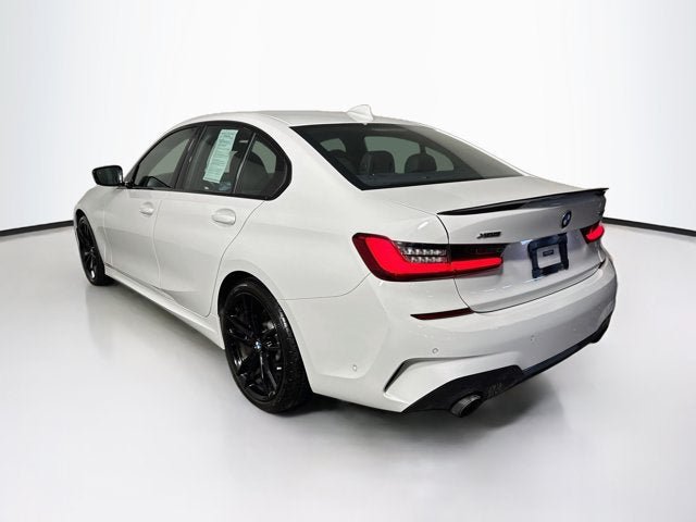 Used 2021 BMW 330i xDrive Sedan w/ M Sport Package AWD/4WD image 7