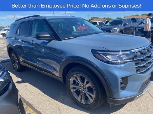 New 2026 Ford Explorer Active w/ Active Comfort Package AWD/4WD image 3