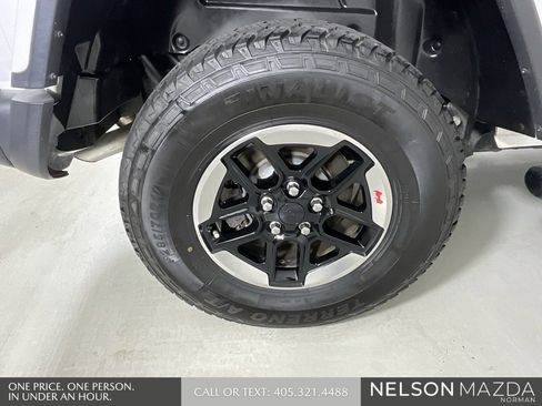 Used 2018 Jeep Wrangler Unlimited Rubicon w/ Dual Top Group image 10
