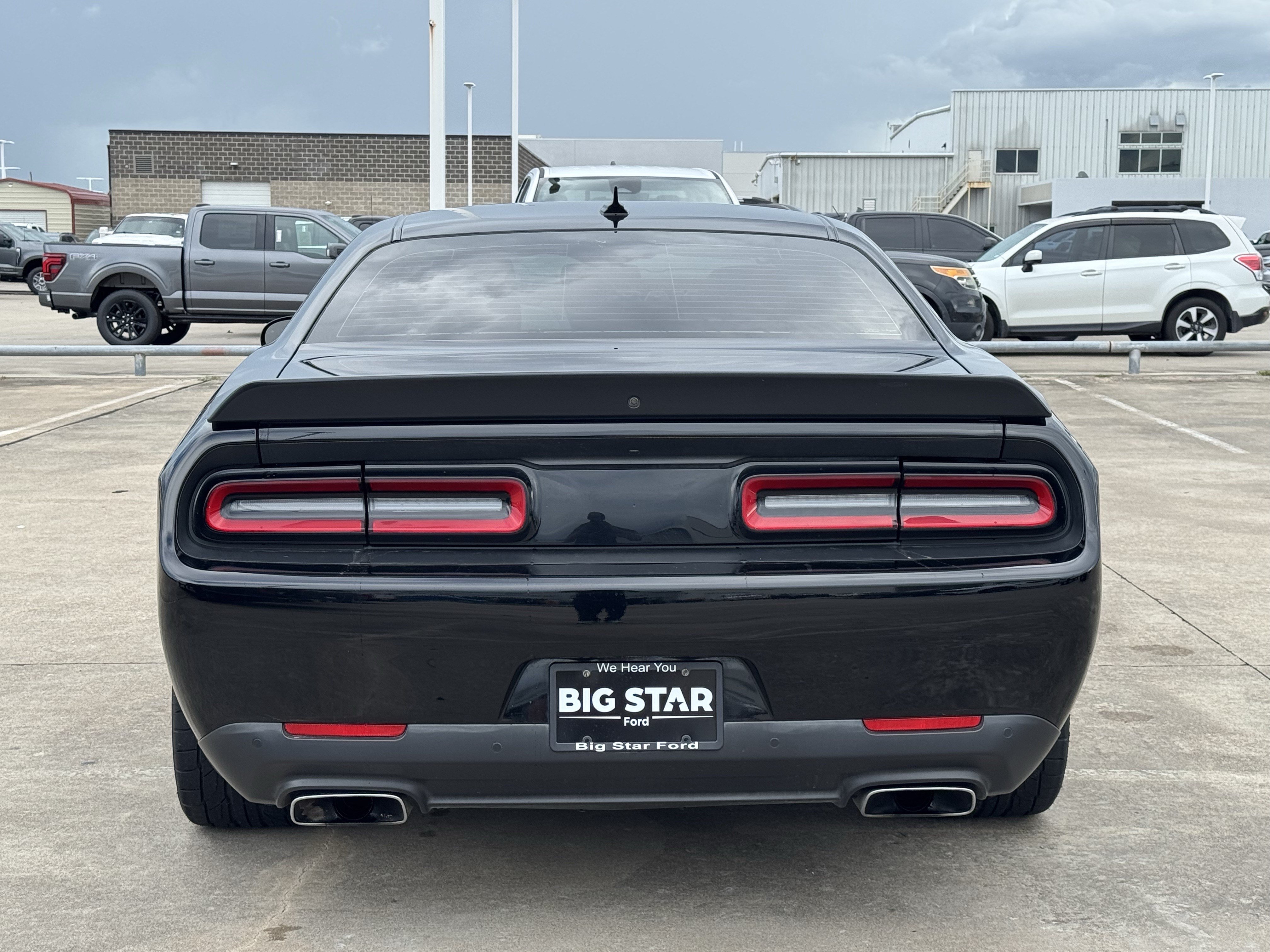 Used 2022 Dodge Challenger R/T Scat Pack RWD image 9