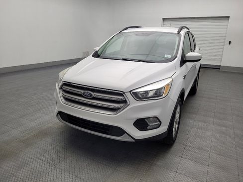 Used 2018 Ford Escape SE image 15