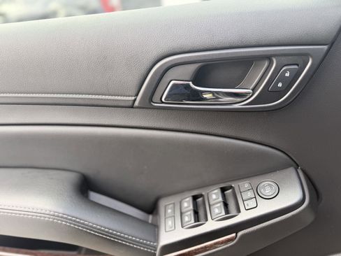 Used 2016 GMC Yukon SLT w/ Open Road Package image 19