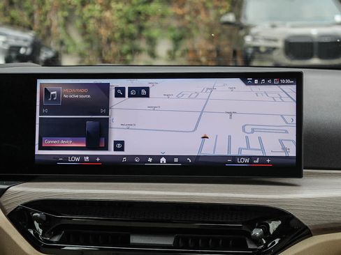 Used 2025 BMW 330i Sedan w/ Premium Package image 14