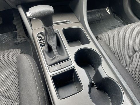 Used 2019 Kia Optima LX FWD image 18