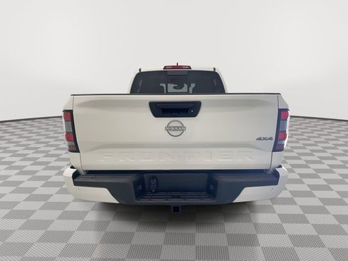New 2026 Nissan Frontier SV w/ Tow Package image 10