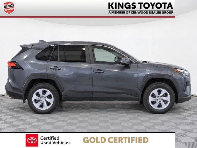 Certified 2025 Toyota RAV4 LE AWD/4WD image 9