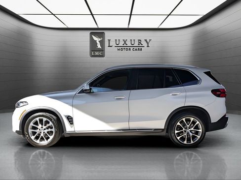 Used 2024 BMW X5 xDrive40i image 5
