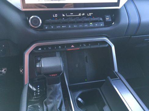 Used 2025 Toyota Sequoia Platinum w/ TRD Performance Package (TMS) AWD/4WD image 20
