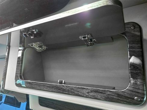 New 2025 Mercedes-Benz Sprinter 2500 image 12