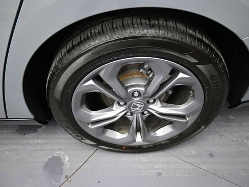 Certified 2025 Honda Accord EX-L image 15