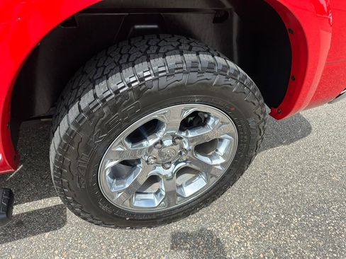 Used 2018 RAM 1500 Laramie w/ Convenience Group AWD/4WD image 35
