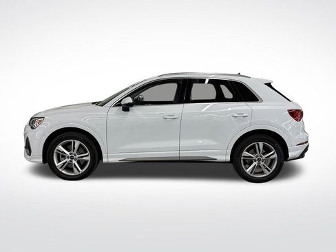 Used 2024 Audi Q3 2.0T Premium Plus w/ Premium Plus Package AWD/4WD image 2