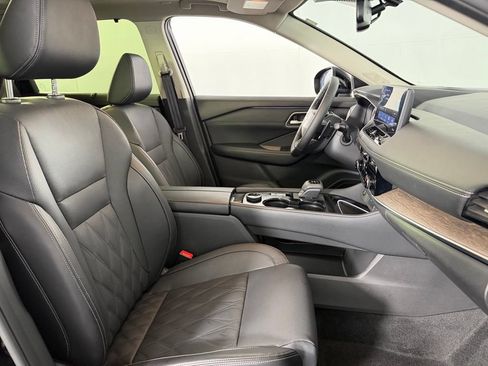 Used 2026 Nissan Rogue Platinum w/ Platinum Premium Package AWD/4WD image 34
