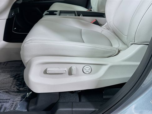 New 2026 Honda Odyssey EX-L image 17