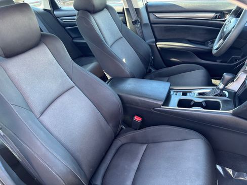 Used 2021 Honda Accord LX image 15