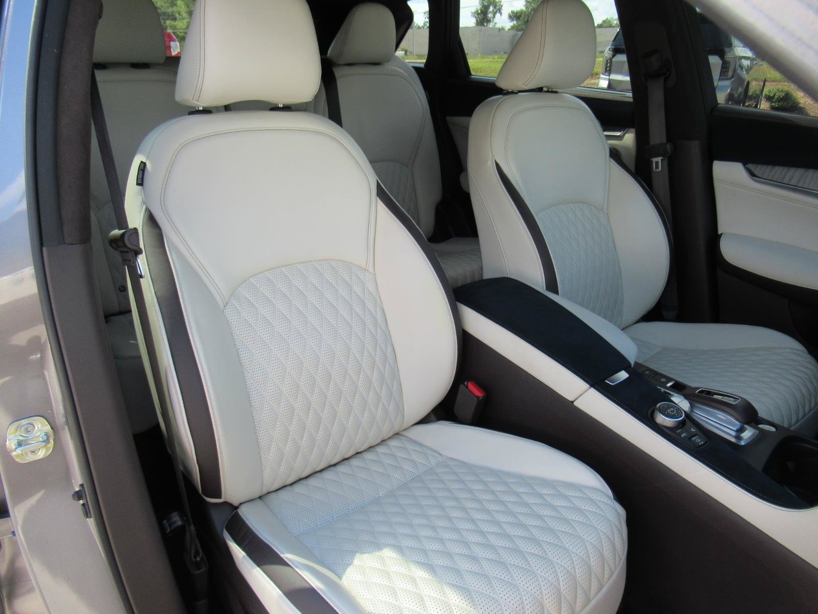 Used 2024 INFINITI QX50 Autograph AWD/4WD image 9