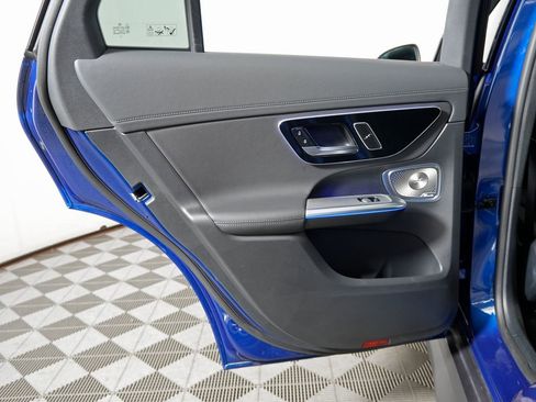 Certified 2025 Mercedes-Benz GLC 300 4MATIC image 30